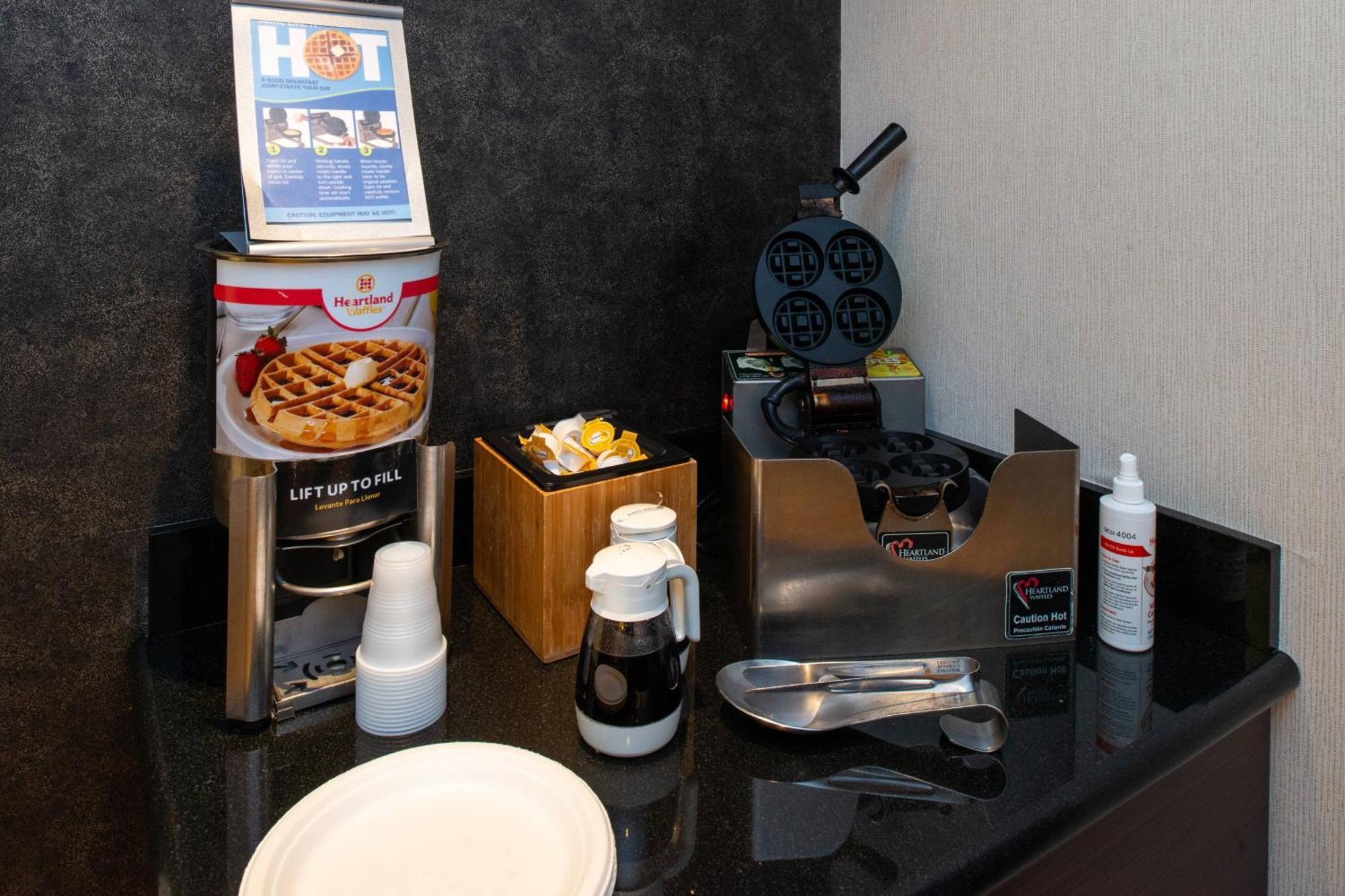 Fairfield Inn & Suites By Marriott Cedar Rapids Zewnętrze zdjęcie