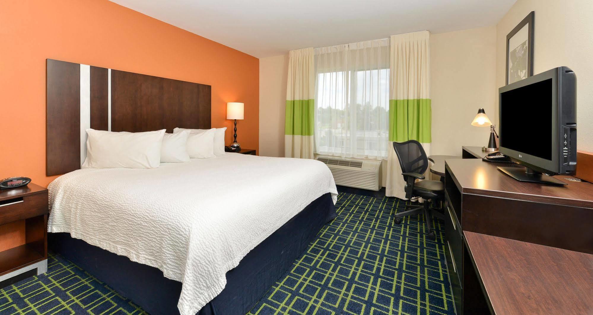 Fairfield Inn & Suites By Marriott Cedar Rapids Zewnętrze zdjęcie